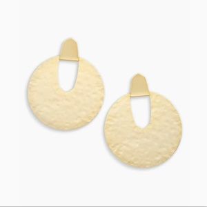 Kendra Scott : Diane Statement Earrings in Gold